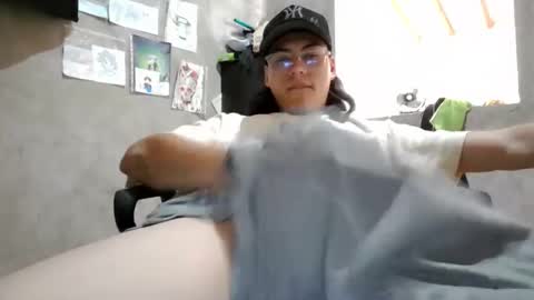 dirty model online show from May 24, 2026, 4:34 pm