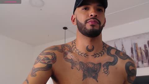 Snapshot of dirtybhot chatting on December 4, 2024, 2:20 am I just want to be happy online show from December 4, 2024, 2:20 am