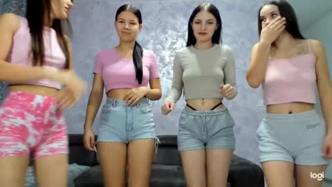 Gyna    Josie    online show from October 4, 2025, 10:52 pm