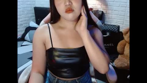 Snapshot of dirtylexa31 chatting on January 26, 2025, 5:02 pm LEXA online show from January 26, 2025, 5:02 pm