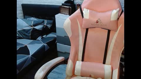 Snapshot of dirtylexa31 chatting on February 16, 2025, 8:11 pm LEXA online show from February 16, 2025, 8:11 pm