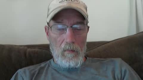 Snapshot of dirtynastyoldman chatting on March 9, 2025, 4:00 pm dirtynastyoldman online show from March 9, 2025, 4:00 pm