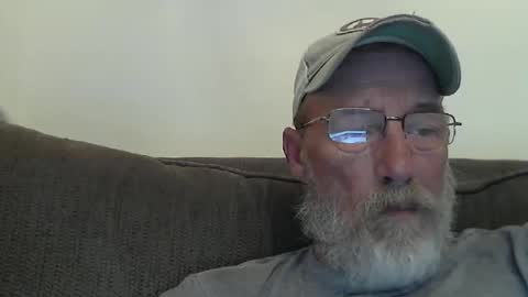 Snapshot of dirtynastyoldman chatting on October 6, 2025, 2:31 am dirtynastyoldman online show from October 6, 2025, 2:31 am