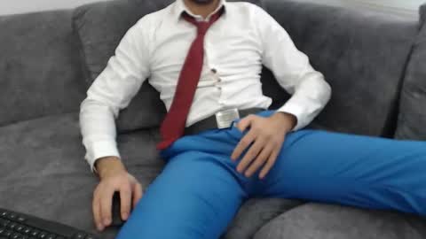 dirtyybooyy77 online show from December 1, 2025, 11:37 am