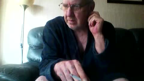 Snapshot of discovery63 chatting on February 12, 2026, 10:32 am discovery63 online show from February 12, 2026, 10:32 am