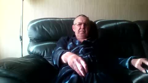 Snapshot of discovery63 chatting on February 16, 2026, 12:01 pm discovery63 online show from February 16, 2026, 12:01 pm