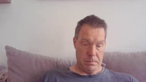 disney0988 online show from September 13, 2025, 11:54 am