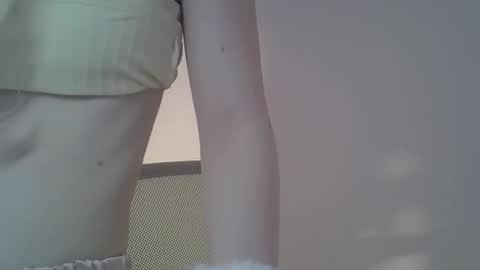 Snapshot of ditamilton chatting on February 5, 2026, 2:00 pm DitaMilton online show from February 5, 2026, 2:00 pm