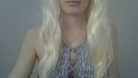 Snapshot of ditamilton chatting on February 11, 2026, 11:37 am DitaMilton online show from February 11, 2026, 11:37 am