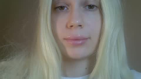 DitaReVirax online show from April 2, 2026, 9:45 pm