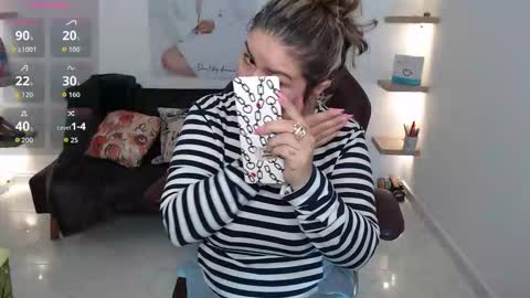 Snapshot of diva_milf chatting on February 14, 2026, 4:37 pm Diva online show from February 14, 2026, 4:37 pm