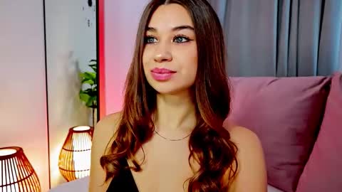 Snapshot of divetagrace chatting on February 7, 2026, 7:17 pm Tia online show from February 7, 2026, 7:17 pm