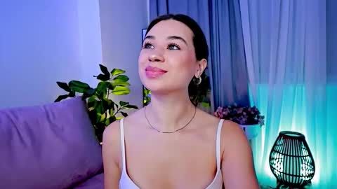 Snapshot of divetagrace chatting on February 22, 2026, 7:01 pm Tia online show from February 22, 2026, 7:01 pm