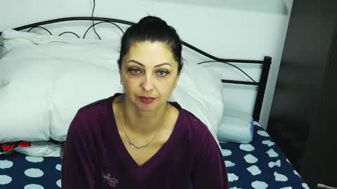 Sandra online show from March 12, 2025, 8:51 am