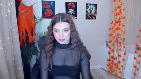 Snapshot of divineamour chatting on October 13, 2025, 11:32 am Hannah online show from October 13, 2025, 11:32 am