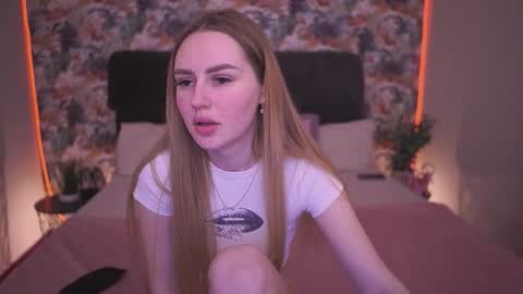 Snapshot of divinejasss chatting on February 9, 2026, 8:57 pm DivineJasss online show from February 9, 2026, 8:57 pm