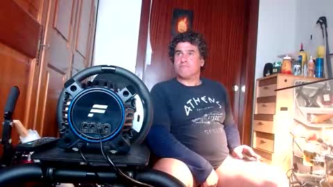 divitimido online show from March 17, 2026, 5:55 am