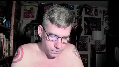 dix_handley_50 online show from September 29, 2025, 12:27 am