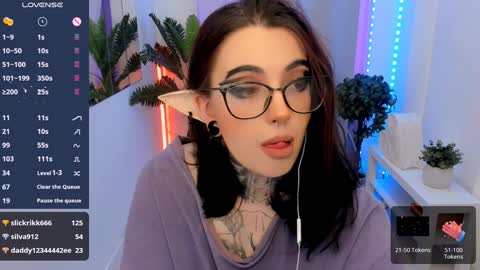 dixipixi_ online show from December 8, 2024, 8:30 am