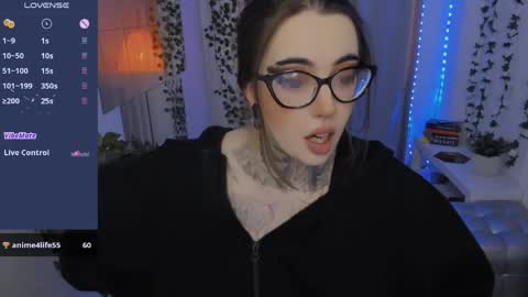 Snapshot of dixipixi_ chatting on May 29, 2026, 6:11 am dixipixi_ online show from May 29, 2026, 6:11 am