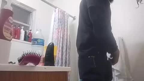 Snapshot of dixonbird41 chatting on February 6, 2026, 7:34 am dixonbird41 online show from February 6, 2026, 7:34 am