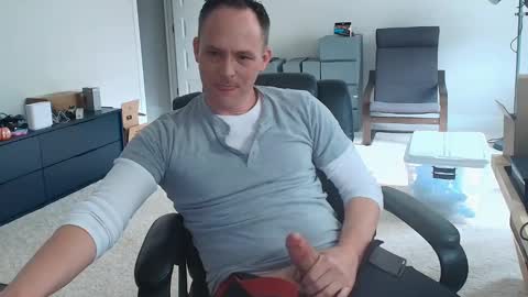 dj_diesel_rat online show from February 5, 2025, 3:09 pm