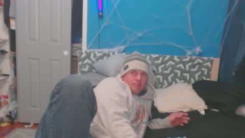 Snapshot of djcloudy22223 chatting on December 11, 2024, 8:36 am djcloudy22223 online show from December 11, 2024, 8:36 am