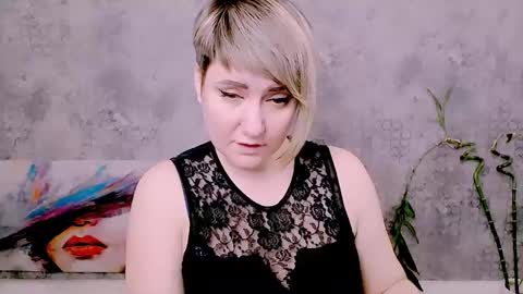 Snapshot of djullia chatting on February 15, 2026, 7:51 am djullia online show from February 15, 2026, 7:51 am