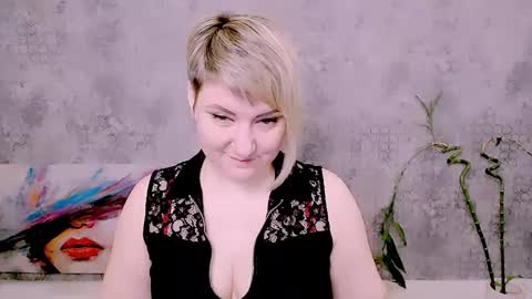 Snapshot of djullia chatting on March 21, 2026, 6:18 am djullia online show from March 21, 2026, 6:18 am