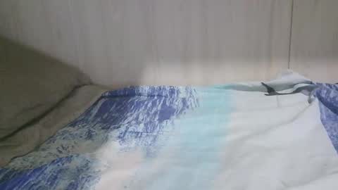 dkhkr93 online show from February 10, 2025, 11:02 pm