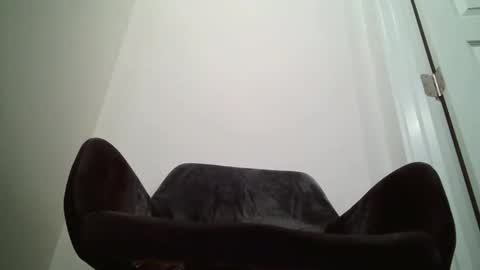 Kyle online show from October 21, 2025, 2:12 am