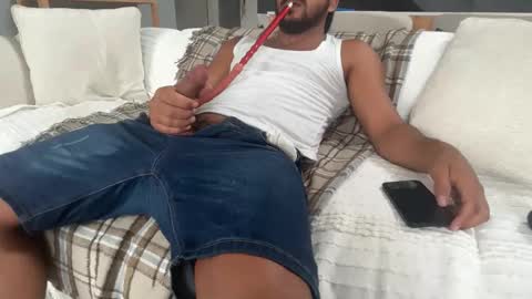 Snapshot of dmitirdarko chatting on February 3, 2026, 10:09 am Dmitri online show from February 3, 2026, 10:09 am