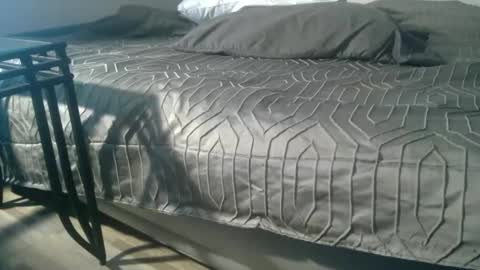 dmtuda11 online show from March 29, 2026, 2:33 am