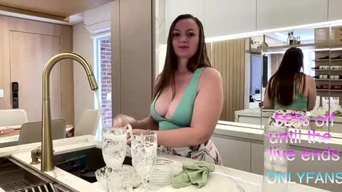 Ctia But I prefer to be called DOCE online show from March 5, 2025, 3:18 pm