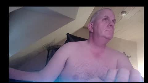 Snapshot of doggy2629 chatting on May 22, 2026, 7:19 pm doggy2629 online show from May 22, 2026, 7:19 pm
