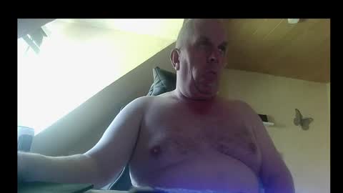 Snapshot of doggy2629 chatting on May 28, 2026, 8:55 am doggy2629 online show from May 28, 2026, 8:55 am