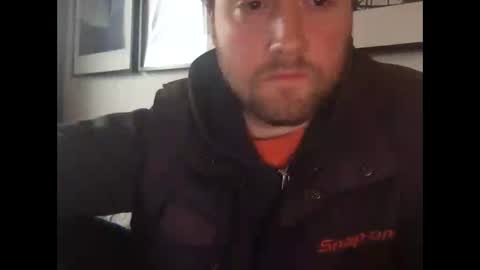 dolce555 online show from February 8, 2025, 3:00 pm