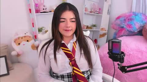 antonella online show from March 3, 2026, 2:39 am