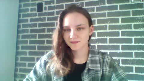 Snapshot of dolcezza_ chatting on April 17, 2026, 11:24 am dolcezza_ online show from April 17, 2026, 11:24 am