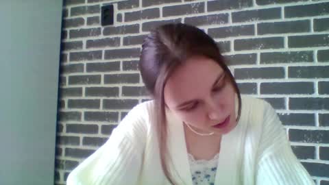 Snapshot of dolcezza_ chatting on April 20, 2026, 10:29 am dolcezza_ online show from April 20, 2026, 10:29 am