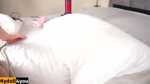 Snapshot of doll4you_ chatting on January 15, 2025, 11:53 am Alice y Ros online show from January 15, 2025, 11:53 am