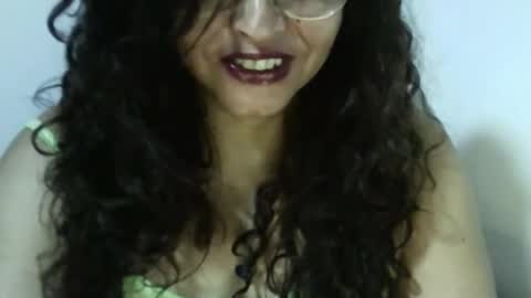 Snapshot of doll78latin chatting on October 24, 2025, 12:12 pm doll78latin online show from October 24, 2025, 12:12 pm