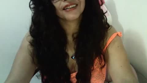 Snapshot of doll78latin chatting on November 21, 2025, 12:04 pm doll78latin online show from November 21, 2025, 12:04 pm