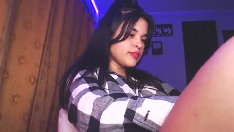 doll_and_thebrown online show from November 6, 2025, 3:07 am