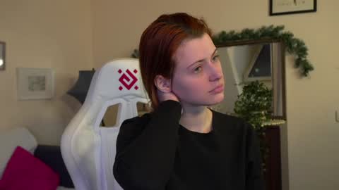 Your doll Lesli online show from January 27, 2025, 2:35 pm