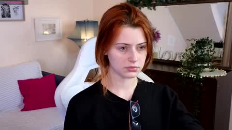 Your doll Lesli online show from January 29, 2025, 2:21 pm