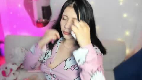 Antrtica online show from January 13, 2026, 10:37 pm