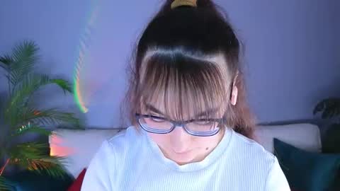 Tessa online show from October 12, 2025, 2:27 pm