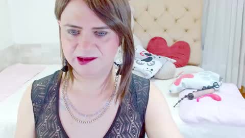 Snapshot of dolldirtyxxx1 chatting on January 15, 2026, 8:45 pm ilona online show from January 15, 2026, 8:45 pm
