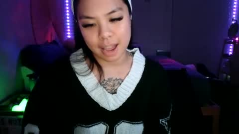 DOLLLFACE online show from January 18, 2025, 6:24 am